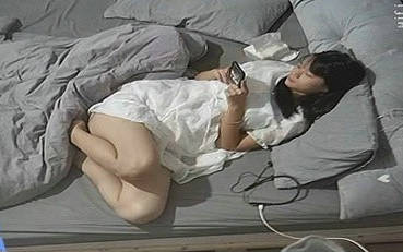 【酒店偷拍】汉服+高颜值+多人啪啪4V【6.3G】