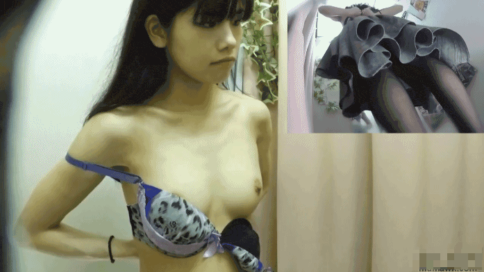 【换衣偷拍】内衣店里的小春色4，换衣双镜头，好几个高颜值小姐姐18V[高清无水版]【4.6G】
