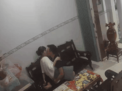 23.0114【破解摄像头】家庭啪啪5及单女单男外泄合集10V【0.86G】