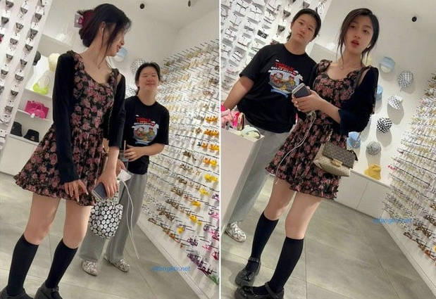 【 KFC-107 】⭐⭐一笑很像杨颖的靓女逛街，极品翘臀骚窄内【473M】